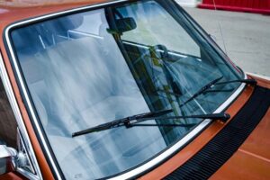 Best Windshield Replacement Services in Cleveland